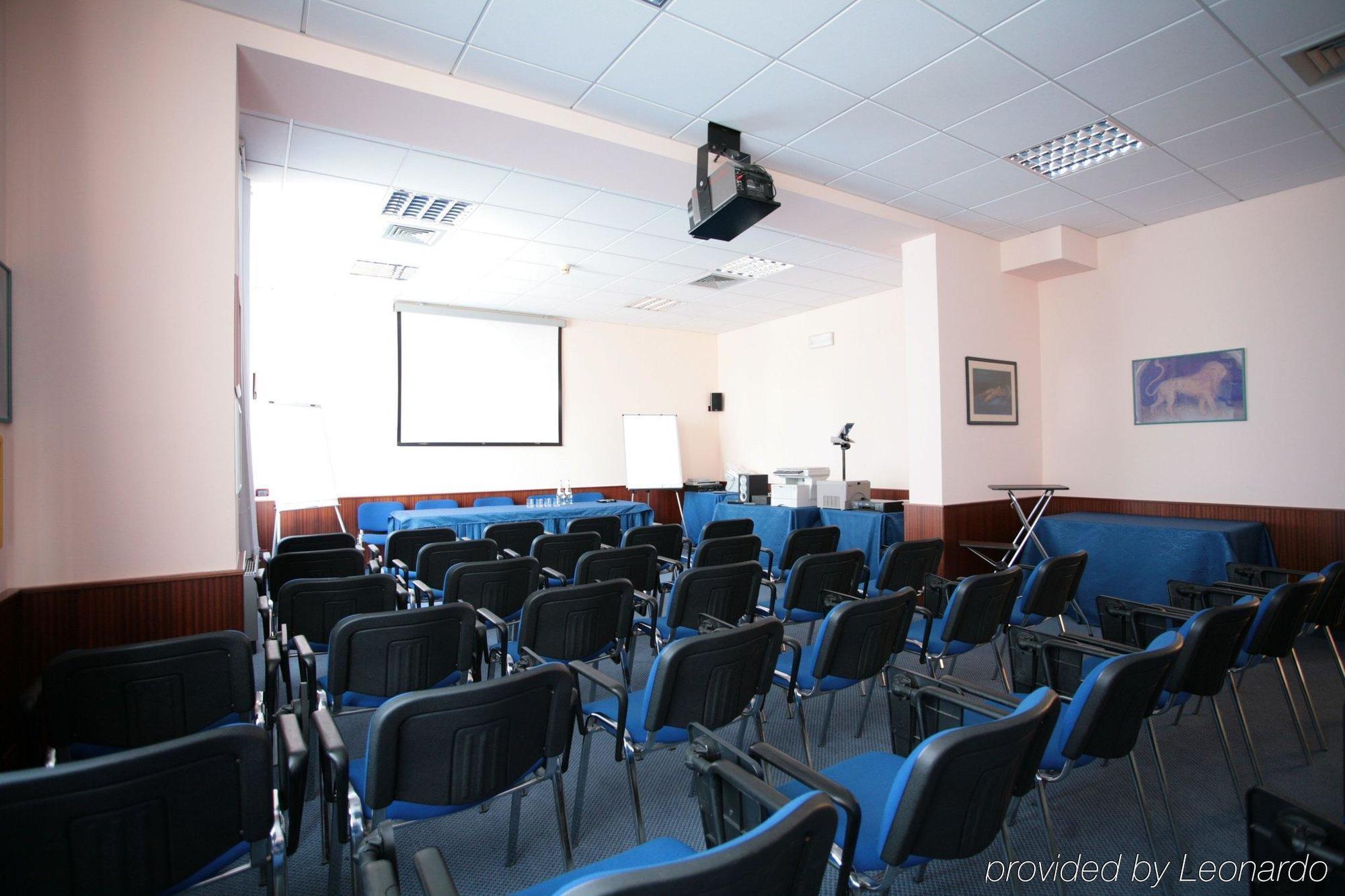 Hotel Al Ponte Gradisca dʼIsonzo Business photo