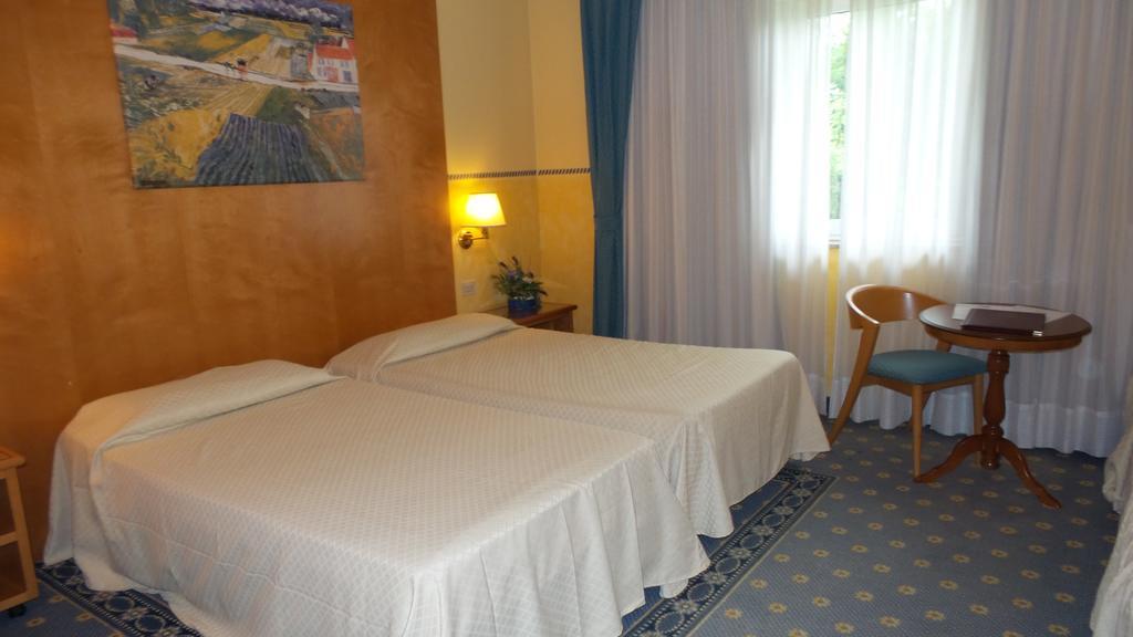 Hotel Al Ponte Gradisca dʼIsonzo Extérieur photo