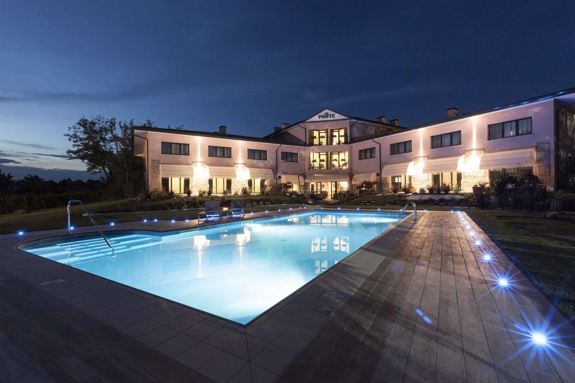 Hotel Al Ponte Gradisca dʼIsonzo Extérieur photo